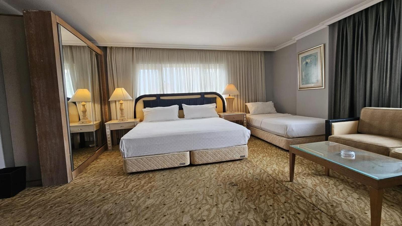 Sever Suites Hotel Antalya Bagian luar foto