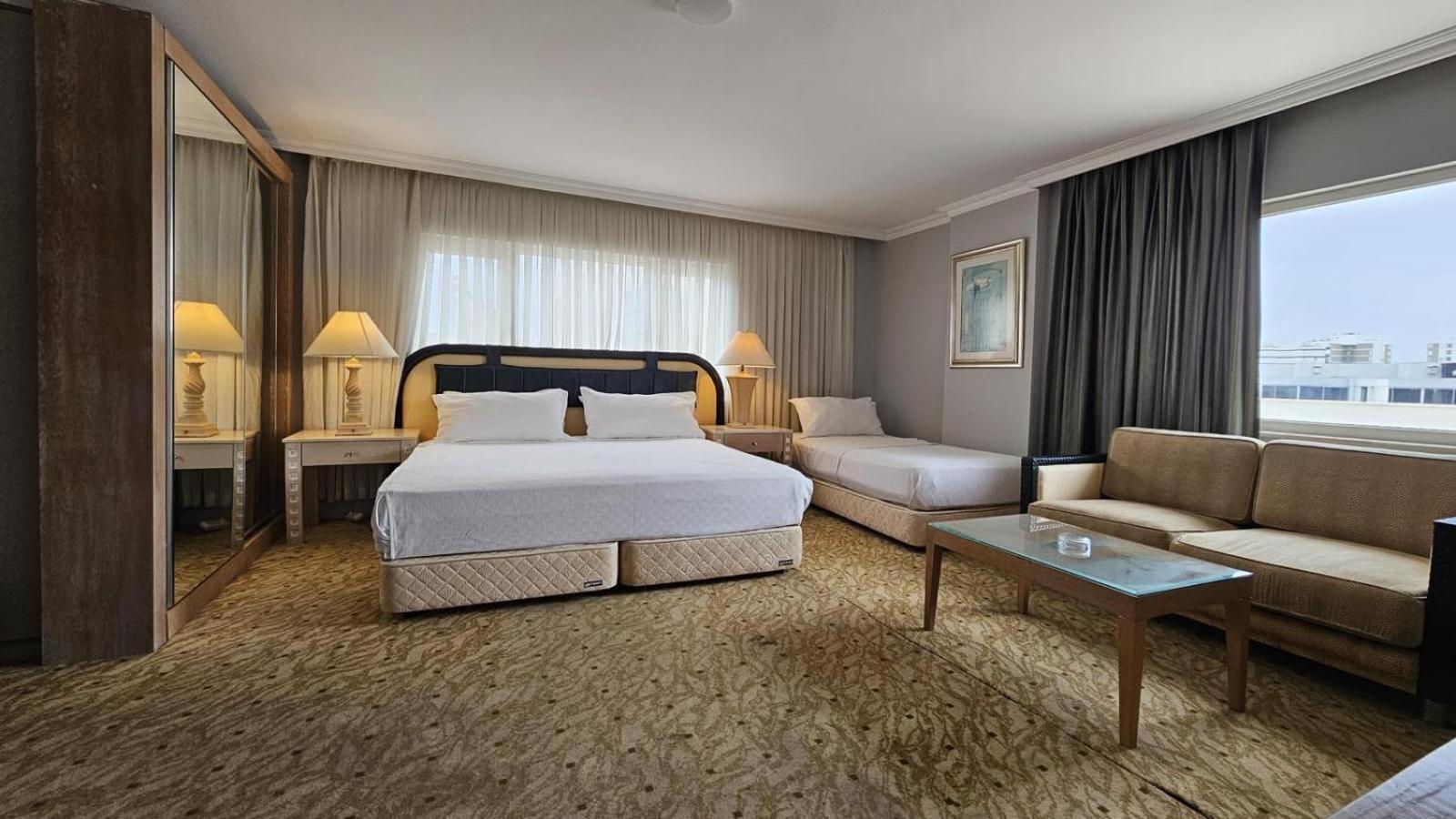 Sever Suites Hotel Antalya Bagian luar foto